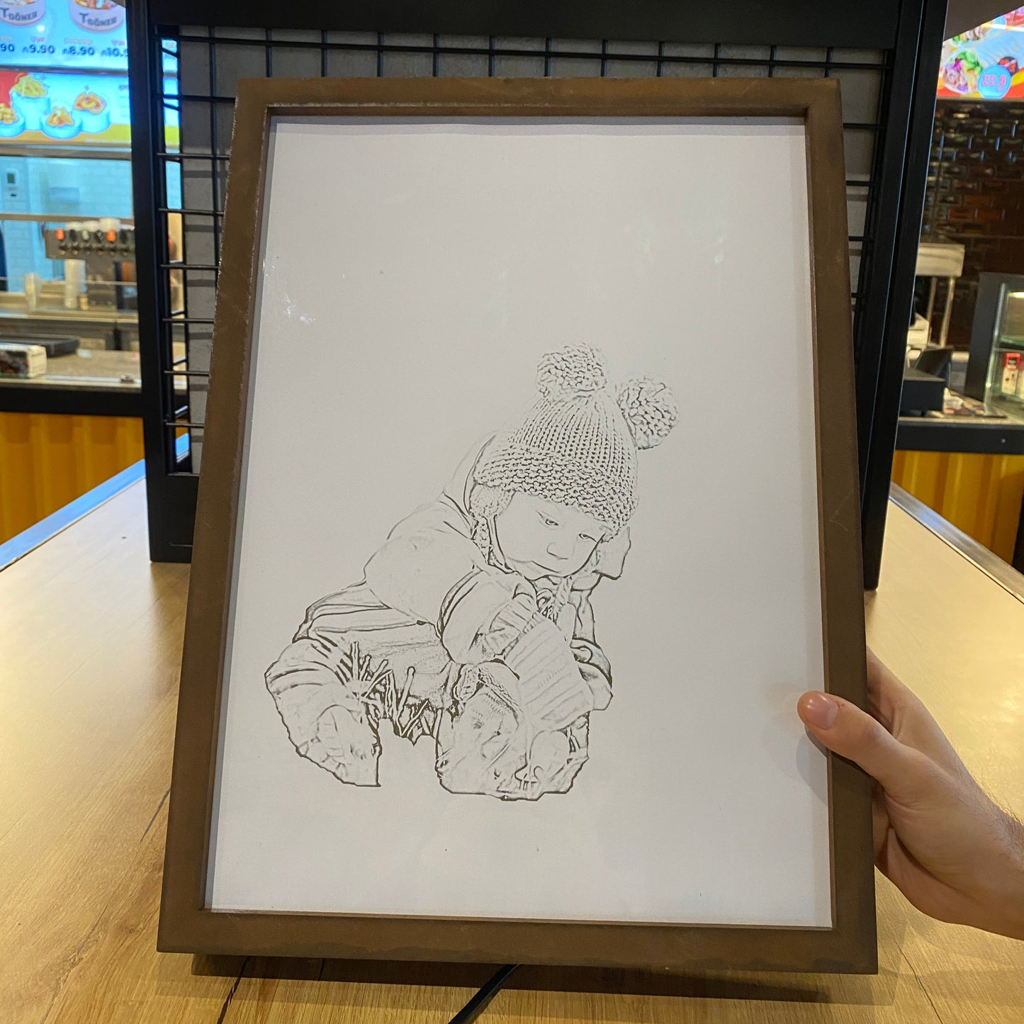 Moment Reveal™ — Personalized Photo Frame